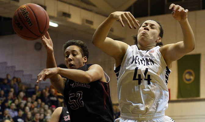 WWU freshman Tia Briggs (right) battles with CWU sophomore Jasmine Parker. Briggs led all scorers with 19 points in the Vikings' 82-61 win over the WIldcats on Saturday.